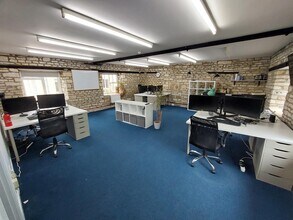Spring Mill Industrial Estate, Nailsworth to rent Interior Photo- Image 1 of 3