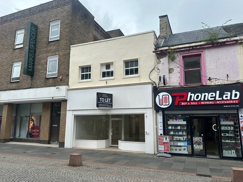 82 King St, Kilmarnock to rent - Building Photo - Image 1 of 9