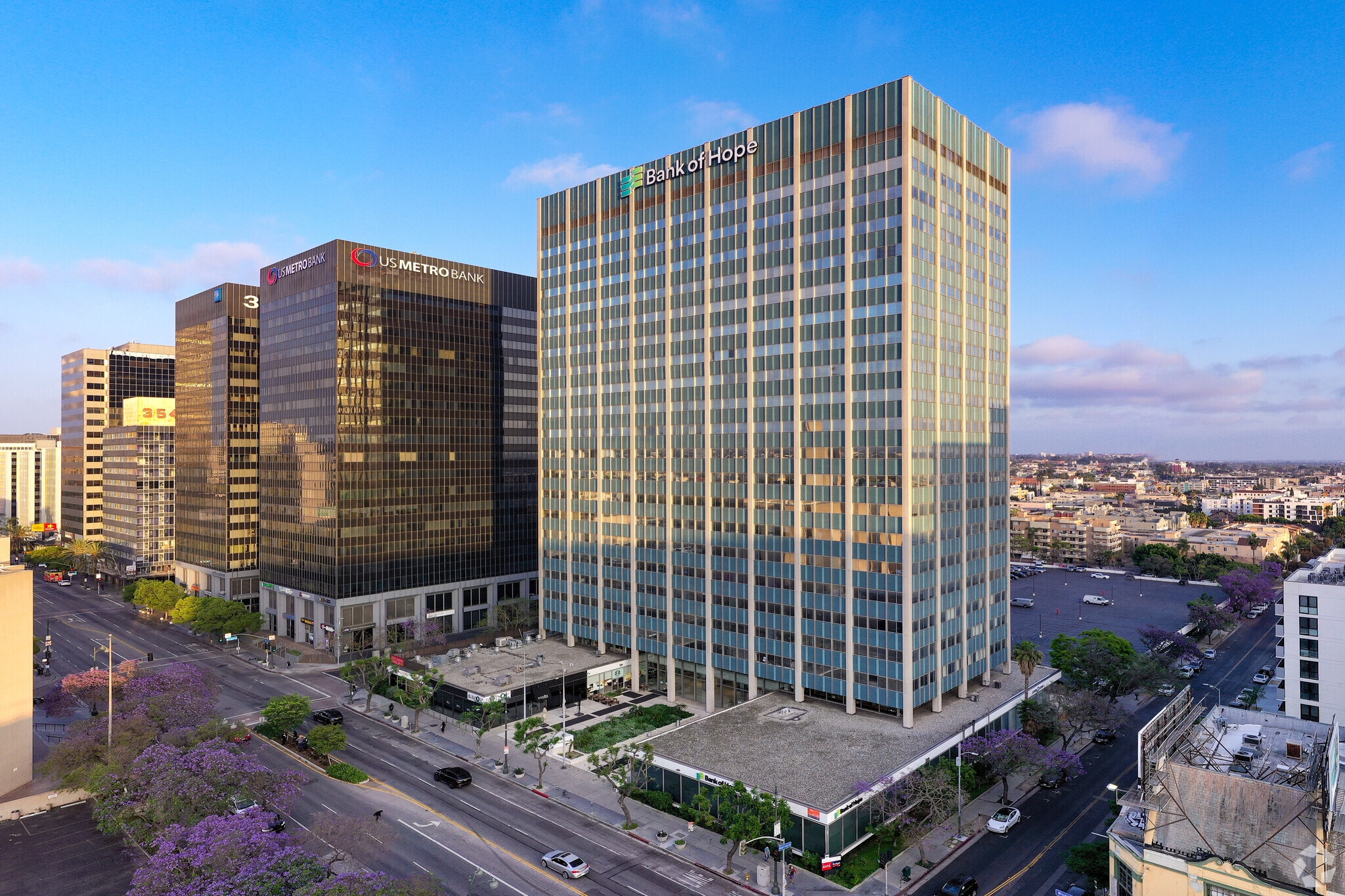 3600 Wilshire Blvd, Los Angeles, CA to rent Primary Photo- Image 1 of 12