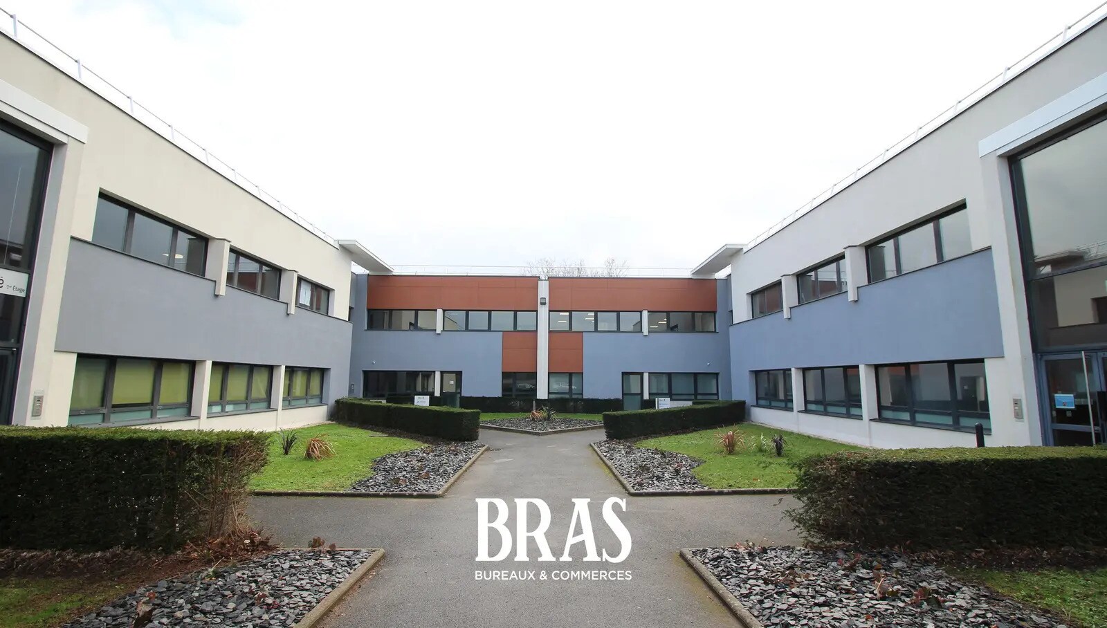 Office in Saint-Herblain to rent Building Photo- Image 1 of 7