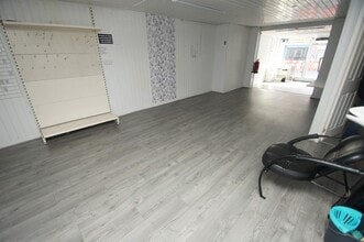 18-18A Whitby Rd, Ellesmere Port to rent Interior Photo- Image 2 of 3
