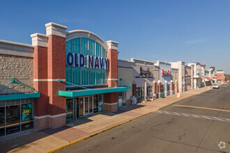 1800 Carl D. Silver Pky, Fredericksburg, VA for rent Building Photo- Image 1 of 9