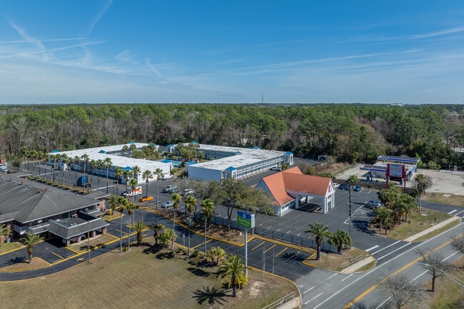More details for 1153 Airport Rd, Jacksonville, FL - Hospitality for Auction