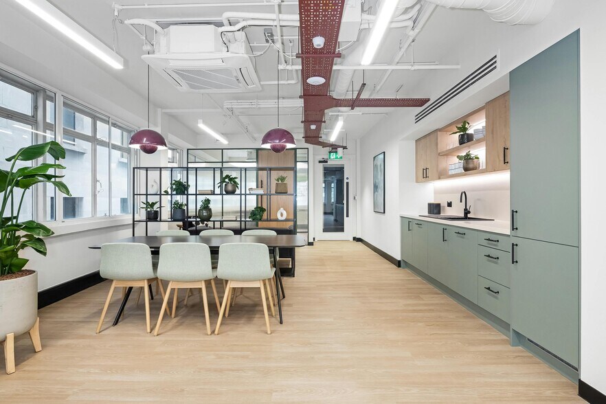 257-261 Oxford St, London for sale - Interior Photo - Image 1 of 1