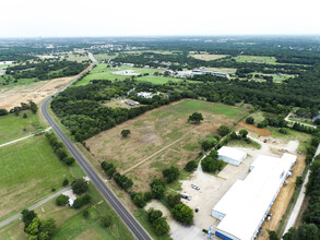 E McKinney St, Denton, TX for sale Primary Photo- Image 1 of 1