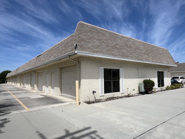 208 N US Highway 1, Tequesta, FL for rent - Building Photo - Image 2 of 2