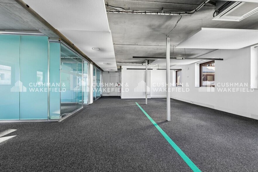Office in Boulogne-Billancourt to rent - Interior Photo - Image 2 of 6