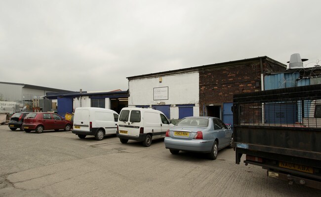 More details for Trafford Park Rd, Manchester - Industrial to Rent