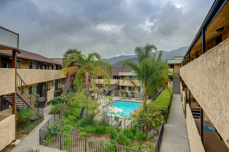 3030 Montrose Ave, La Crescenta, CA for sale - Other - Image 1 of 1