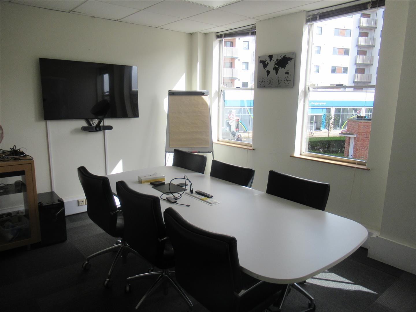 3 Palmerston Rd, London to rent Interior Photo- Image 1 of 2