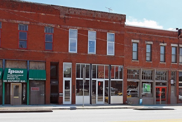 327 Southwest Blvd, Kansas City, MO for sale - Building Photo - Image 1 of 1