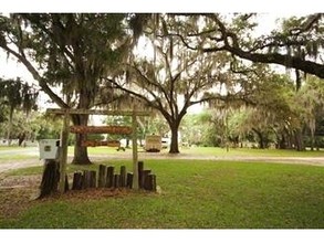 10930 SE 201st St, Inglis, FL for sale Primary Photo- Image 1 of 1