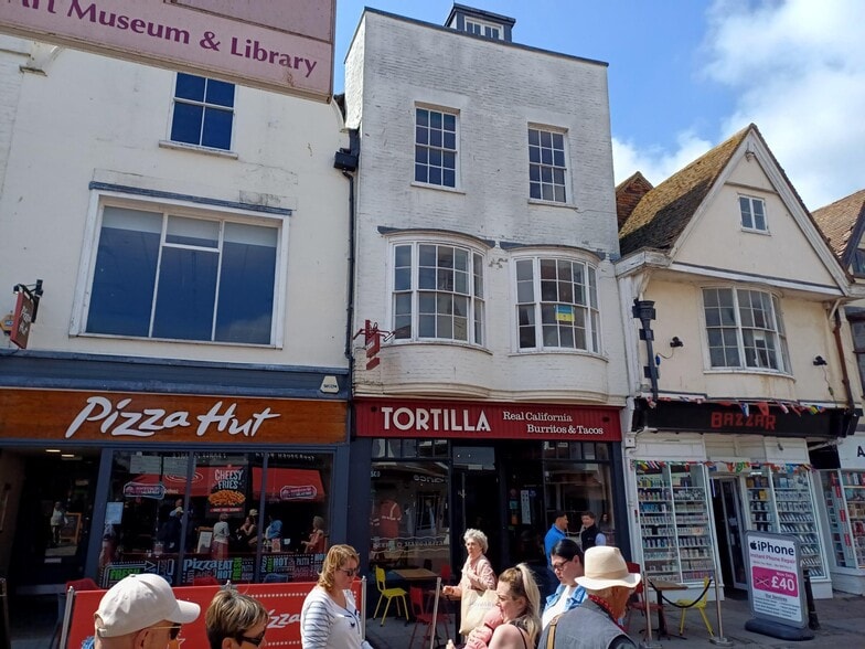 38 High St, Canterbury to rent - Building Photo - Image 2 of 2