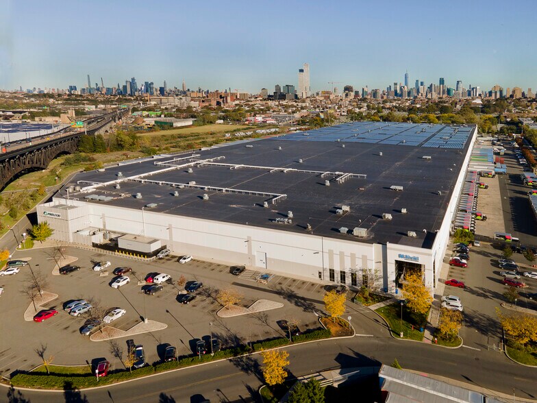 255 US Highway 1 and 9, Jersey City, NJ to rent - Building Photo - Image 1 of 2