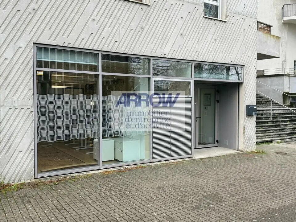 Office in Nantes to rent Building Photo- Image 1 of 10