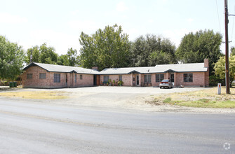 3002 Avenue E, Hondo, TX for sale Primary Photo- Image 1 of 3