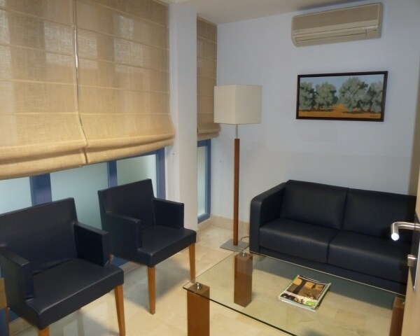 Office in Córdoba, Córdoba to rent - Interior Photo - Image 2 of 11