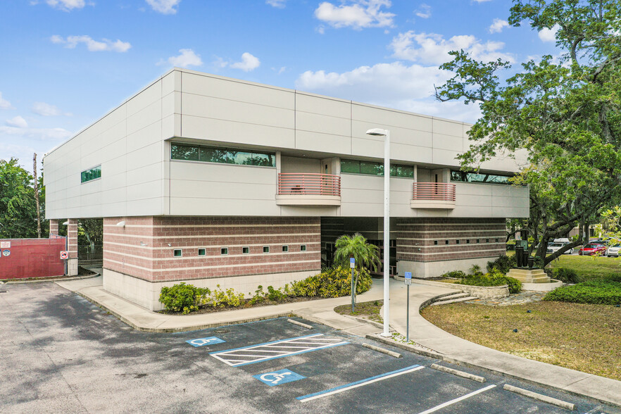 5201 W Laurel St, Tampa, FL for sale - Building Photo - Image 1 of 1