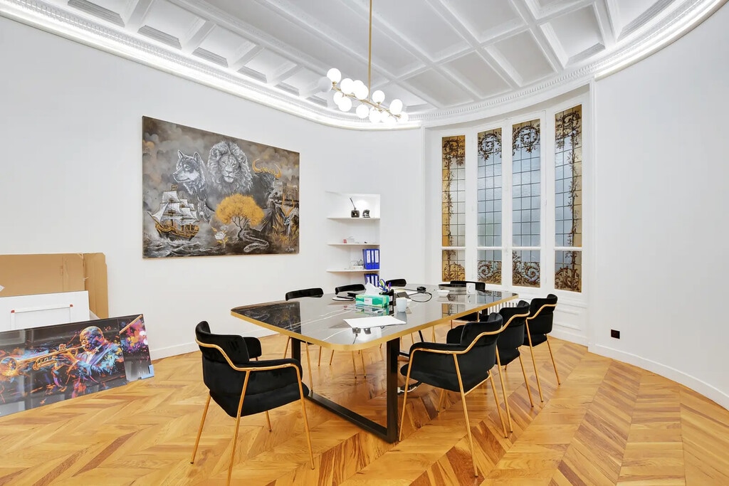 Location Bureaux 155 m² - Photo 1