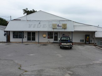 More details for 2113 Decherd Blvd, Decherd, TN - Retail for Sale