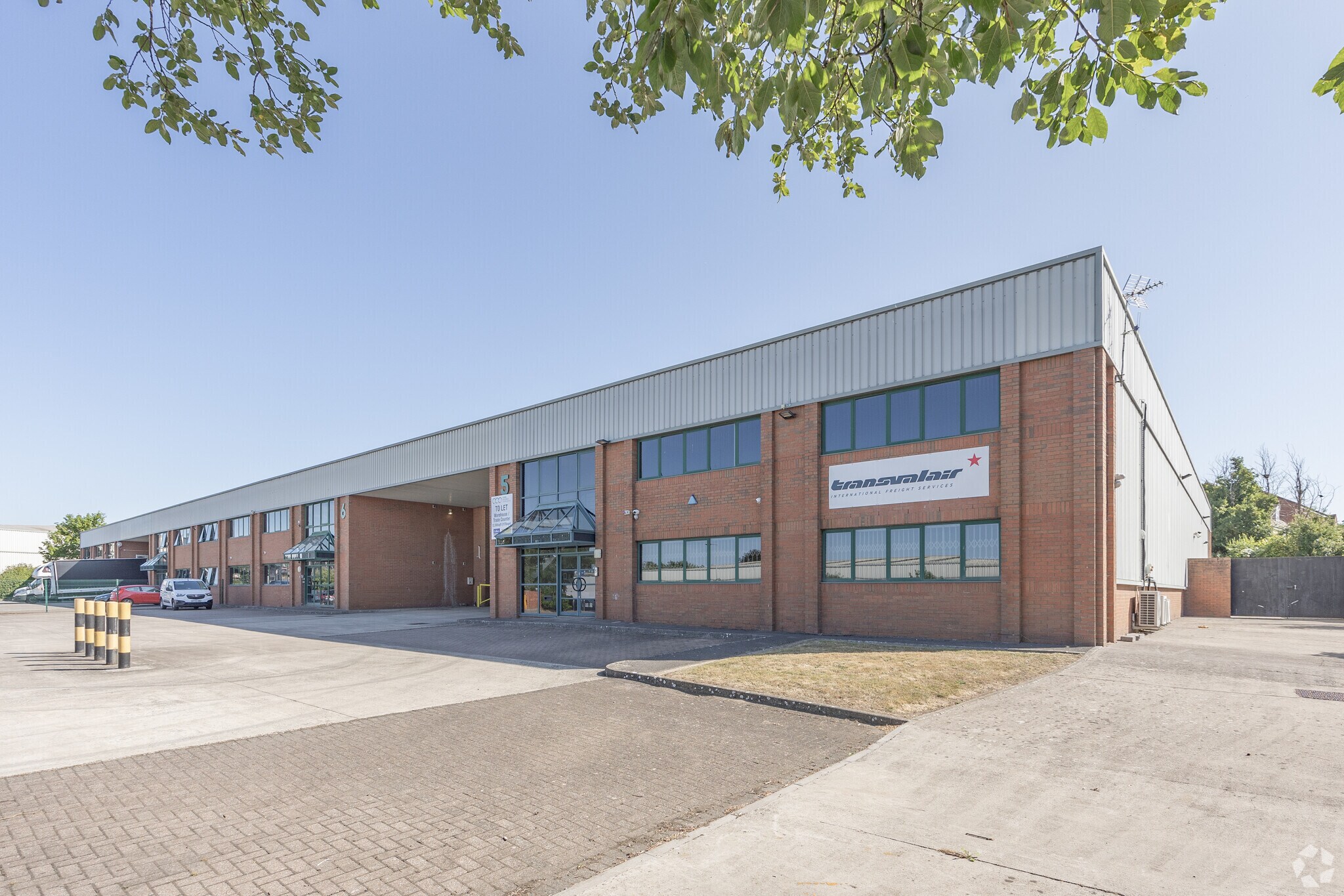 Cribbs Causeway, Bristol for sale Primary Photo- Image 1 of 1