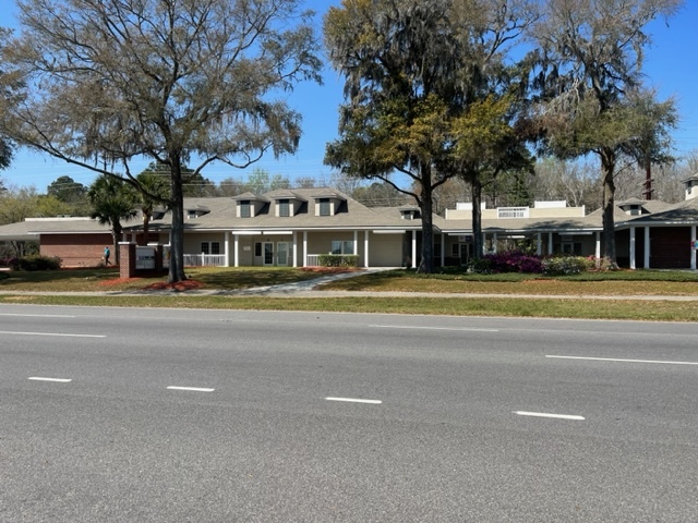 38 Blackgum Rd, Pawleys Island, SC for rent - Building Photo - Image 1 of 7