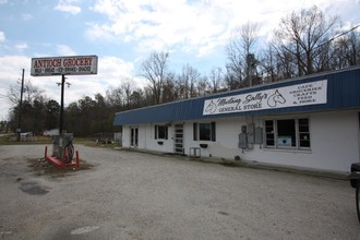 4840 Old Whiteville Rd, Lumberton, NC for sale Primary Photo- Image 1 of 1