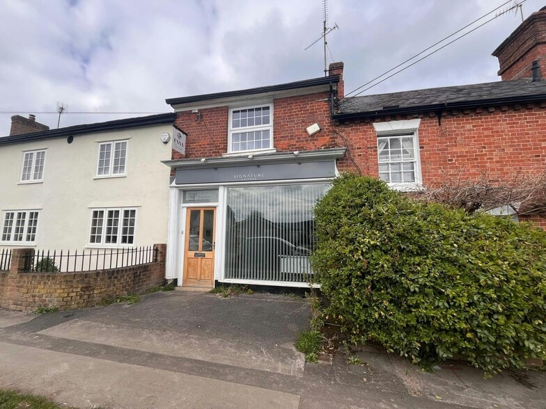 10A Weston Rd, Aylesbury for sale - Building Photo - Image 1 of 12