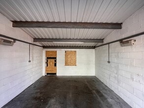 George Holmes Way, Swadlincote to rent Interior Photo- Image 2 of 2