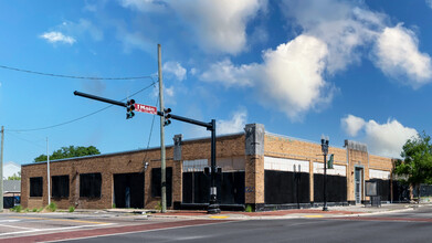 1100 N Main St, Jacksonville, FL for rent Building Photo- Image 1 of 5