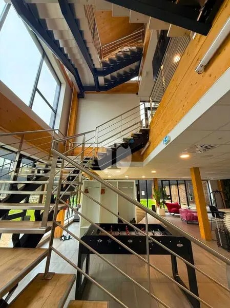 Vente Bureaux 850 m²