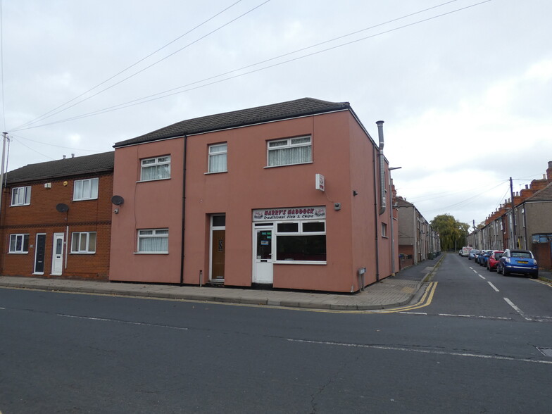 100 Lord Street, Grimsby for sale - Primary Photo - Image 2 of 16