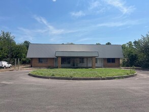 1315 24th Ave SW, Norman, OK for rent Building Photo- Image 1 of 23