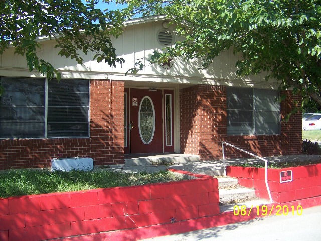 119 S 33rd St, Temple, TX for rent - Primary Photo - Image 1 of 5