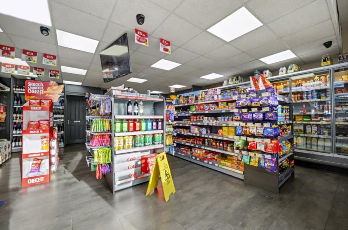 6 Unicorn Ave, Coventry, WMD CV5 7GH - Unit 6 - - Interior Photo - Image 1 of 4