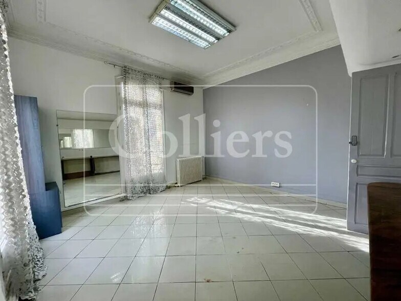 Office in Marseille to rent - Interior Photo - Image 3 of 8