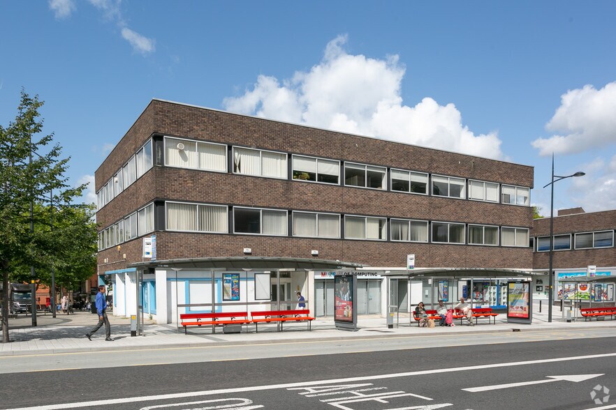 5-8 Theatre Sq, Swindon for sale - Building Photo - Image 1 of 1