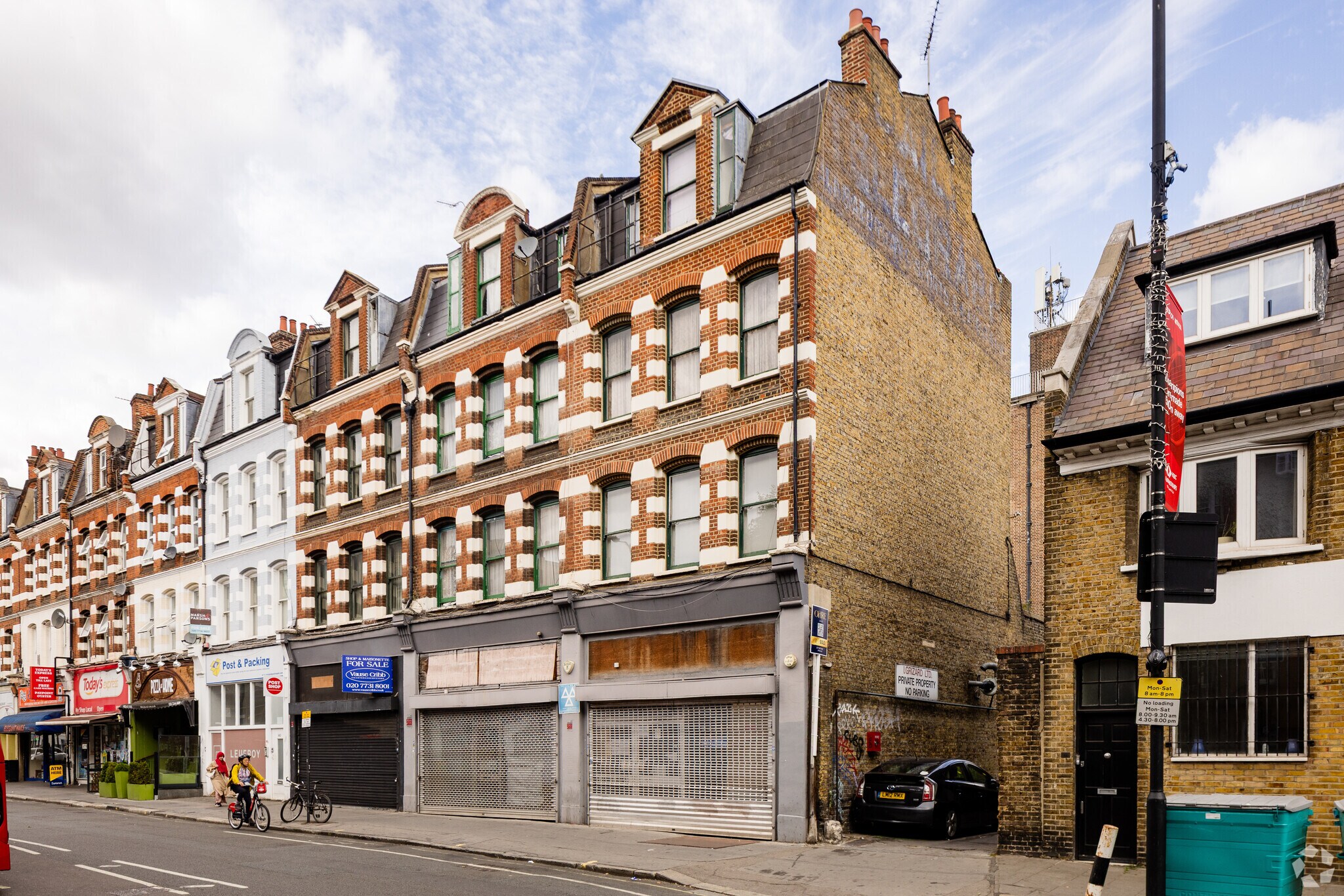 84C Lillie Rd, London for sale Primary Photo- Image 1 of 1