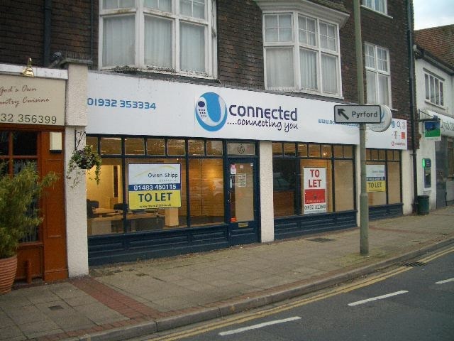 17-19 Old Woking Rd, West Byfleet for sale Primary Photo- Image 1 of 1