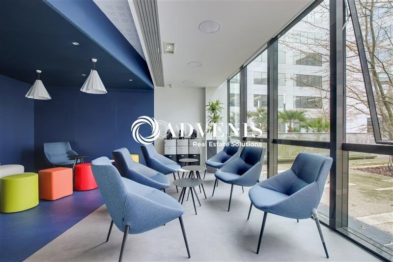 Office in Noisy Le Grand to rent - Interior Photo - Image 3 of 10