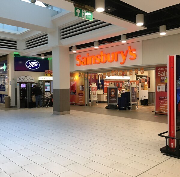 8 Wood St, Northampton for sale - Building Photo - Image 1 of 1