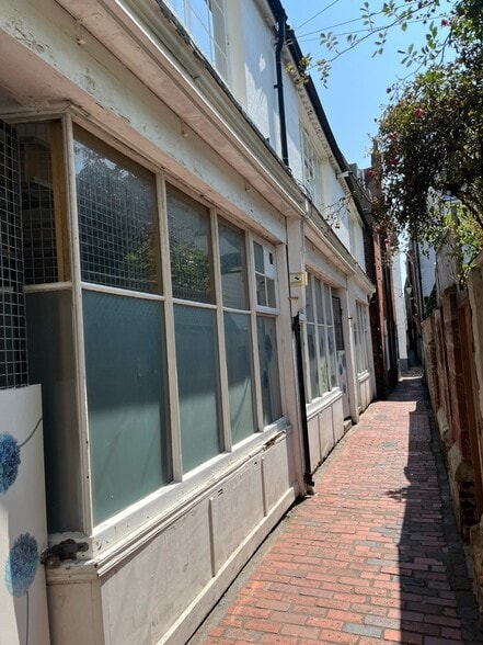 15 Ship St, Brighton to rent - Building Photo - Image 3 of 7