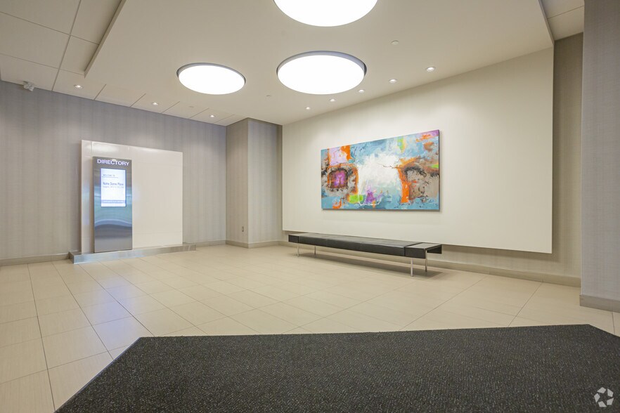 255 17 Ave SW, Calgary, AB for rent - Lobby - Image 3 of 8