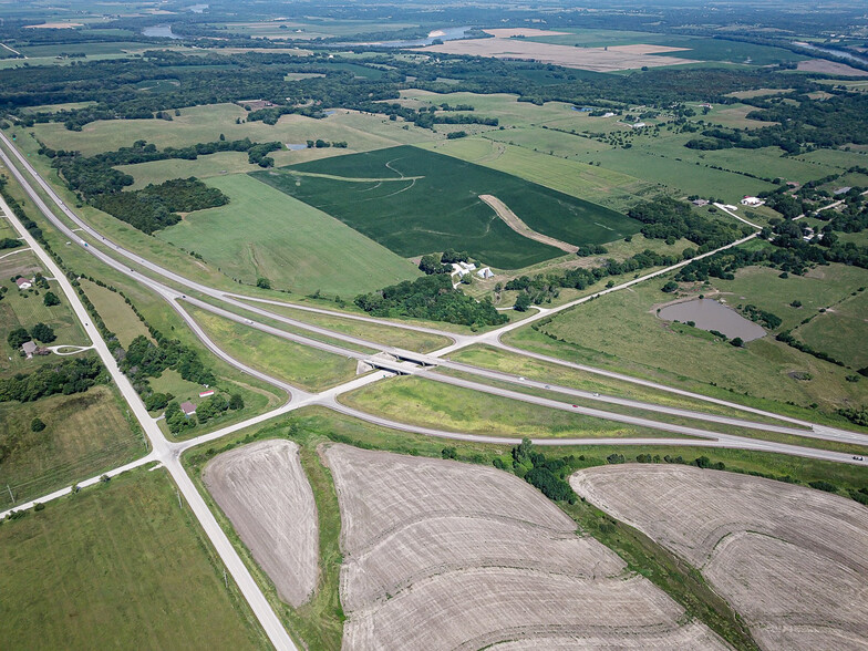 Eveningstar-K-10 Hwy Desoto KS, De Soto, KS for sale - Aerial - Image 1 of 16