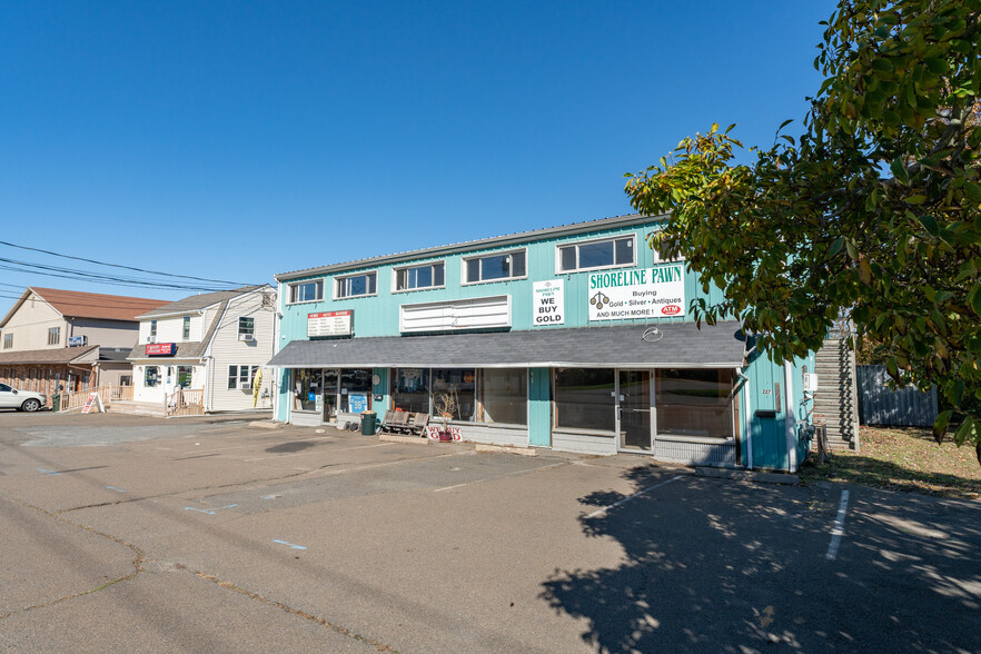 227 E Main St, Clinton, CT for sale - Building Photo - Image 1 of 1