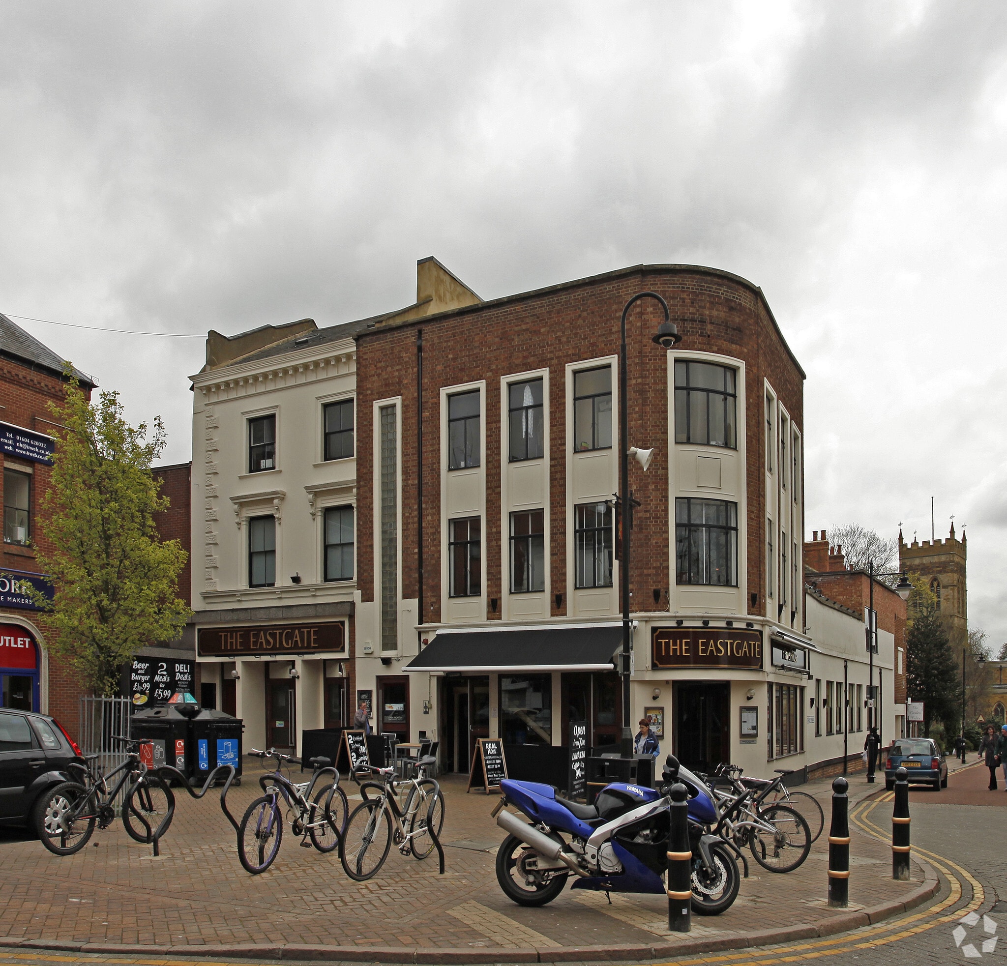 98-102 Abington St, Northampton to rent Primary Photo- Image 1 of 3