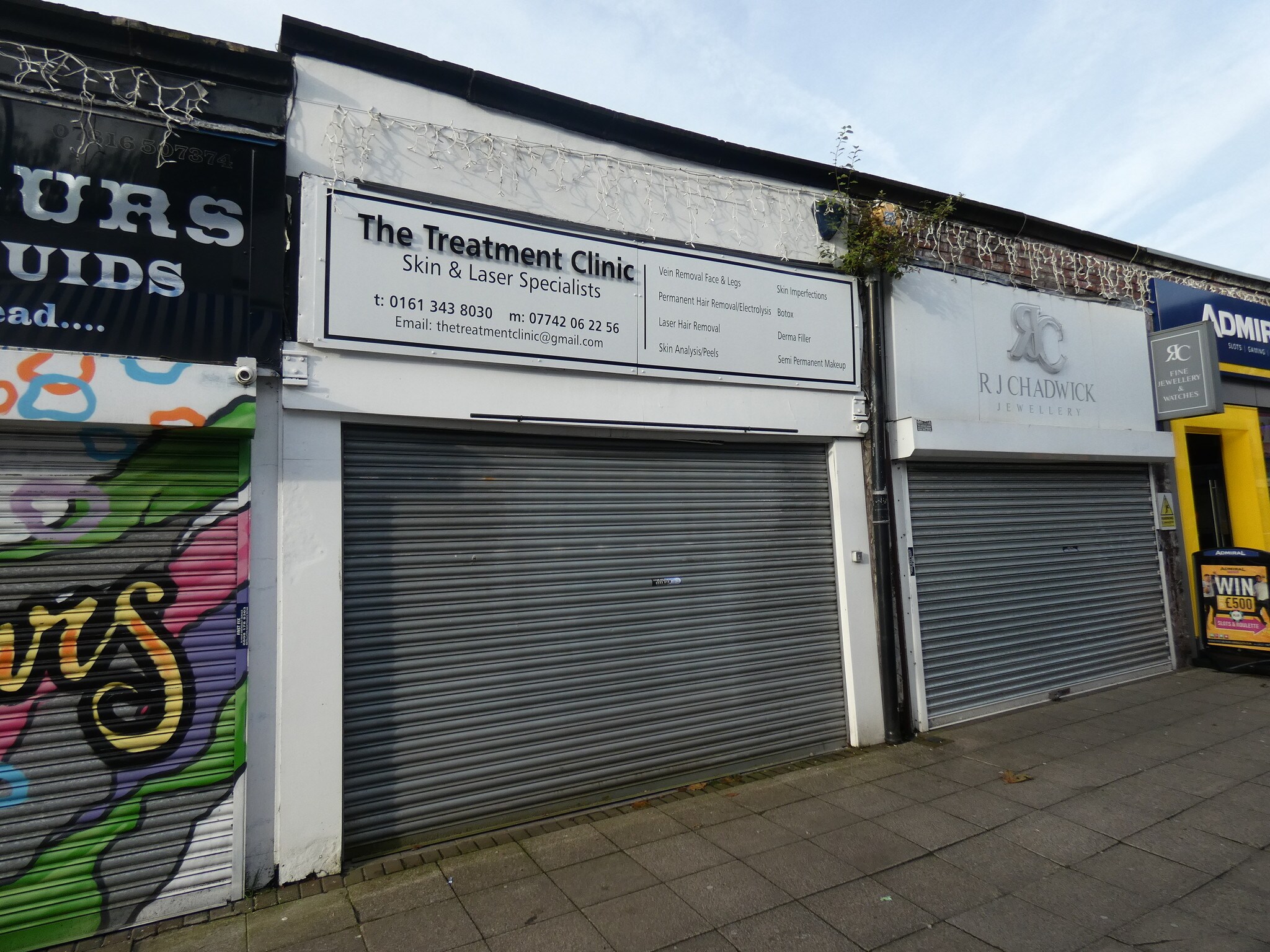 37 Market Ave, Ashton Under Lyne for sale Primary Photo- Image 1 of 1