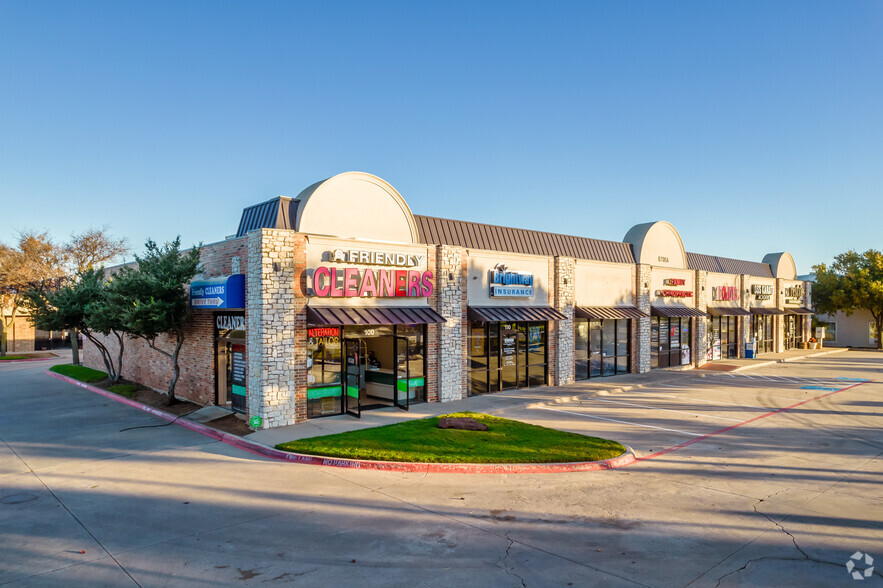 8700 Main St, Frisco, TX for rent - Primary Photo - Image 1 of 4