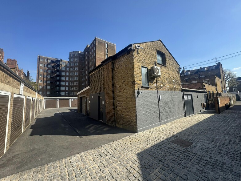 318A King St, London to rent - Building Photo - Image 1 of 8