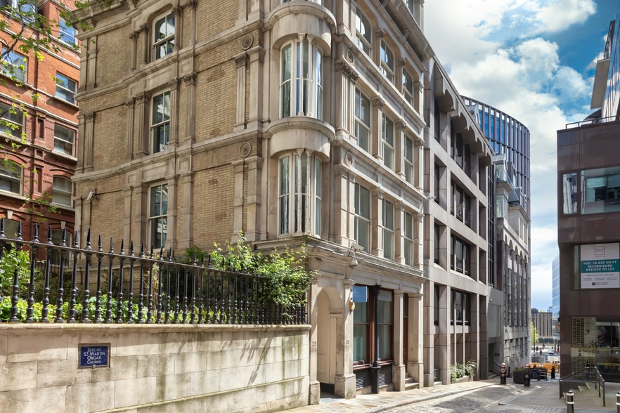 24 Martin Ln, London to rent - Primary Photo - Image 1 of 5